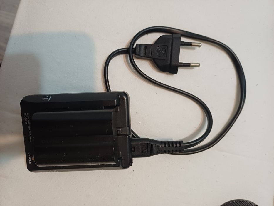 Vând Olympus E‑520 DSLR +Obiectiv kit 14‑42 mm inclus