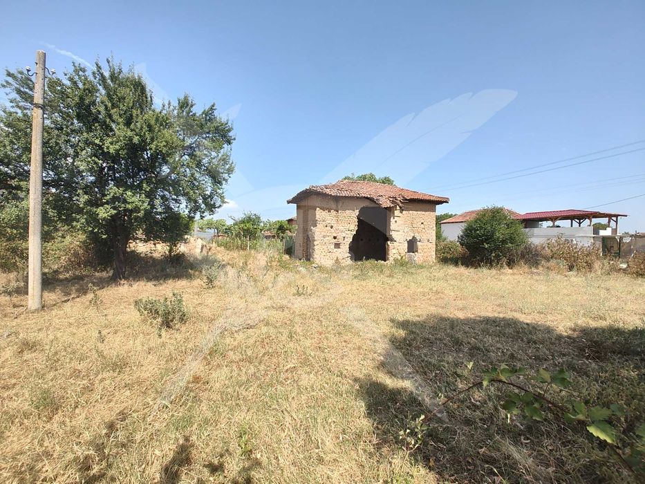 Двуетажна къща - с. Бегово - 36947