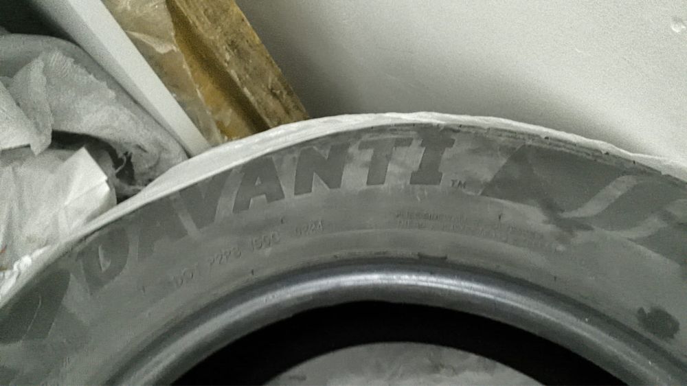 Продам новые летние шины