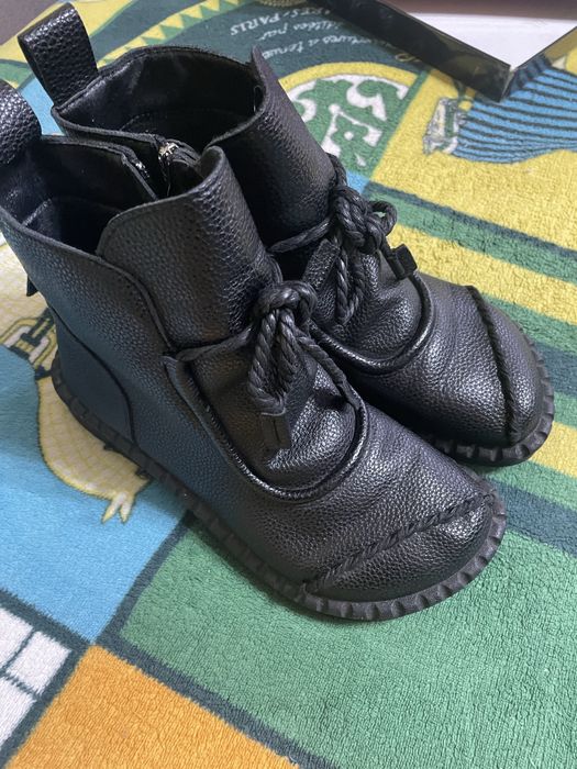 Продаются демисезонные ботинки
