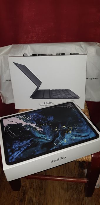 Cutie Apple Smart Keyboard