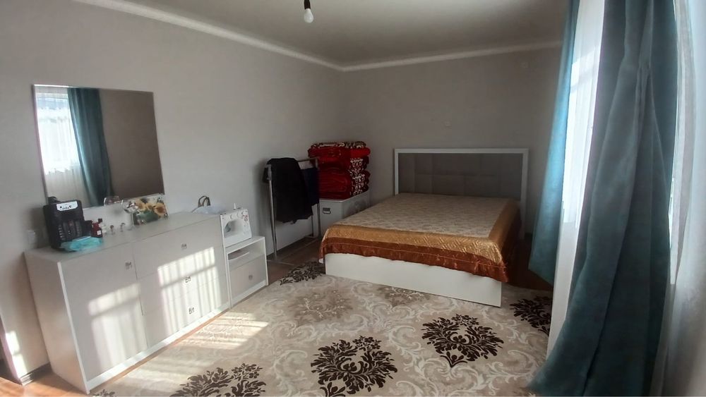 Продам частный дом (11мкр пр.Алыс)