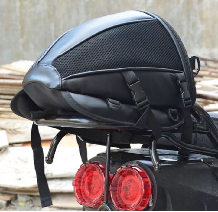 Чанта за опашката на мотора