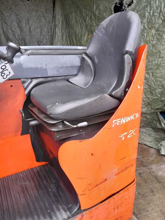 Transpalet Electric Fenwick