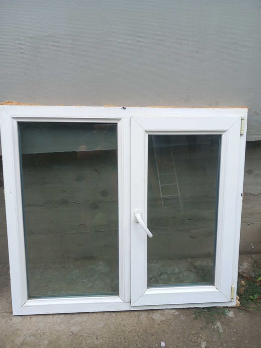 Vand 2 geamuri termopan second hand