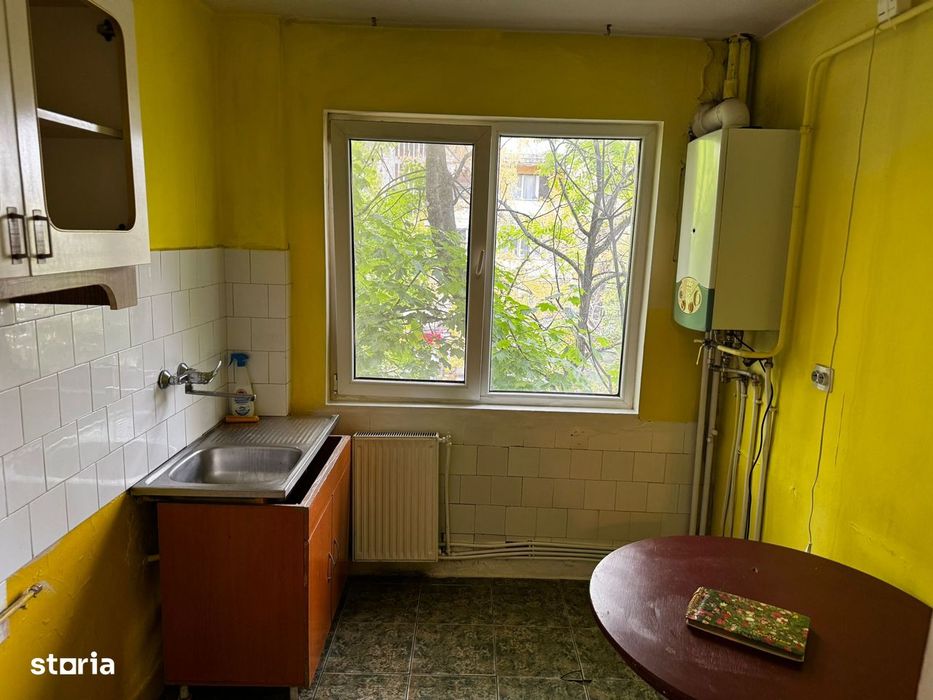3 Camere - Podu Roș