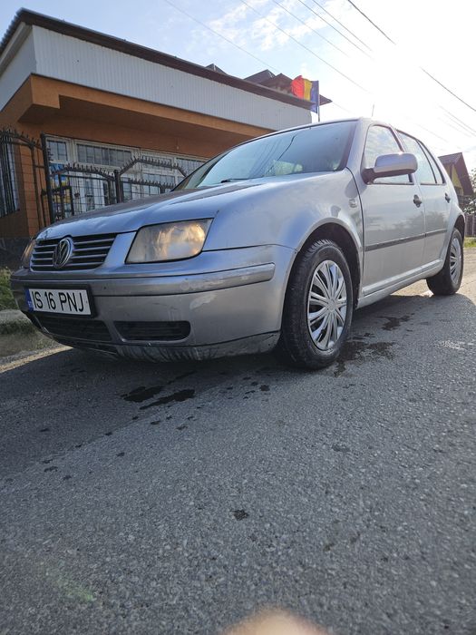 Vând sau schimb VW Golf 4 1.9