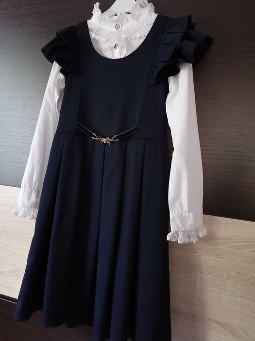 Школьная форма для девочки 140р