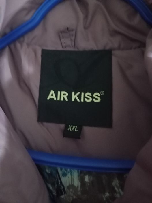 Продам пуховик женский