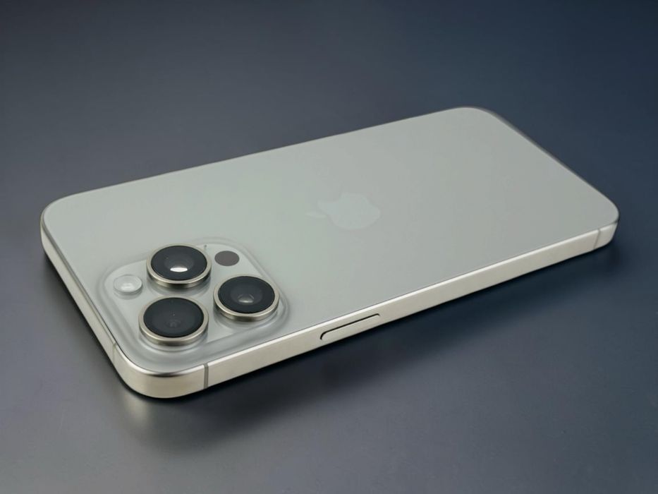 Apple iPhone 15 Pro 128GB Natural Titanium Перфектен! Гаранция!