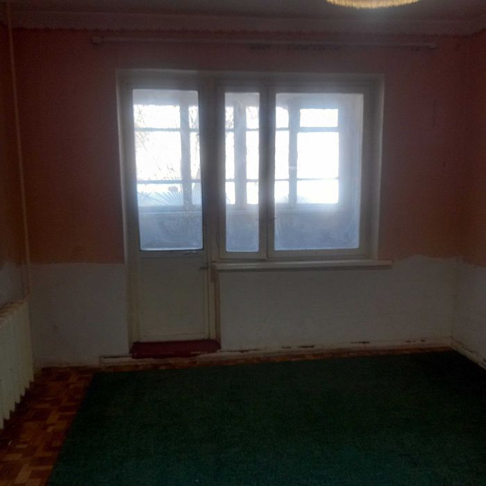 Срочно Продаю 3/6/9 Яшнабад рн.Авиасозлар-4.Общ-81м2.Ц-64000у.е.