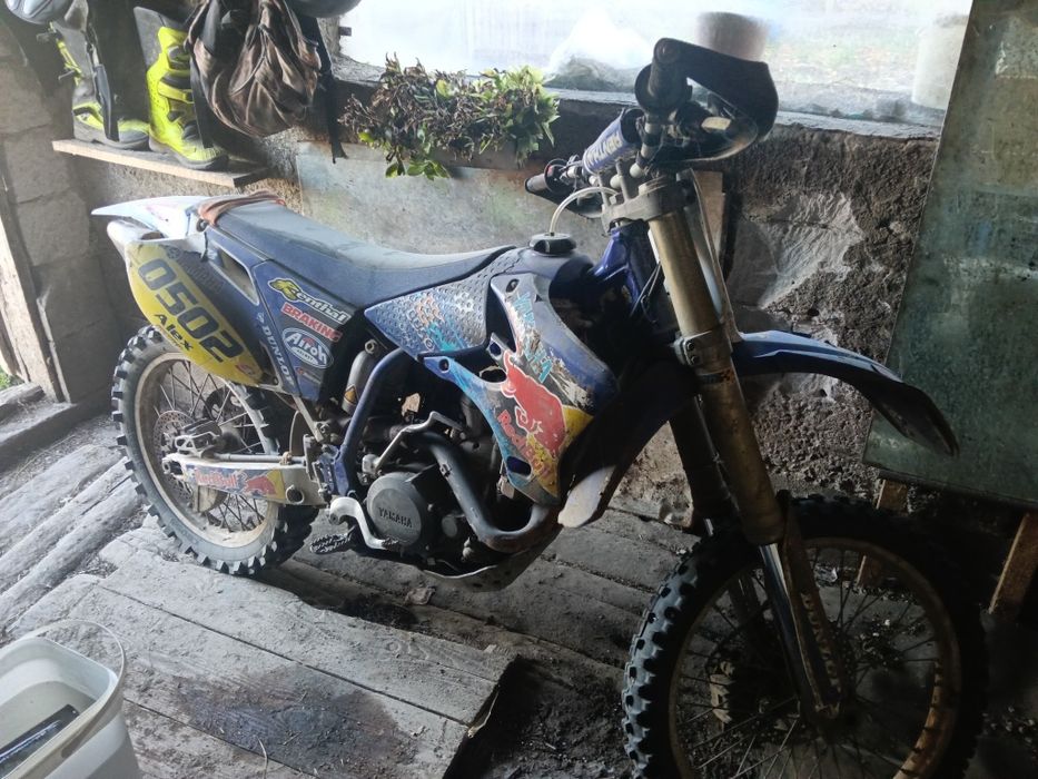 Vând cross yamaha yzf450