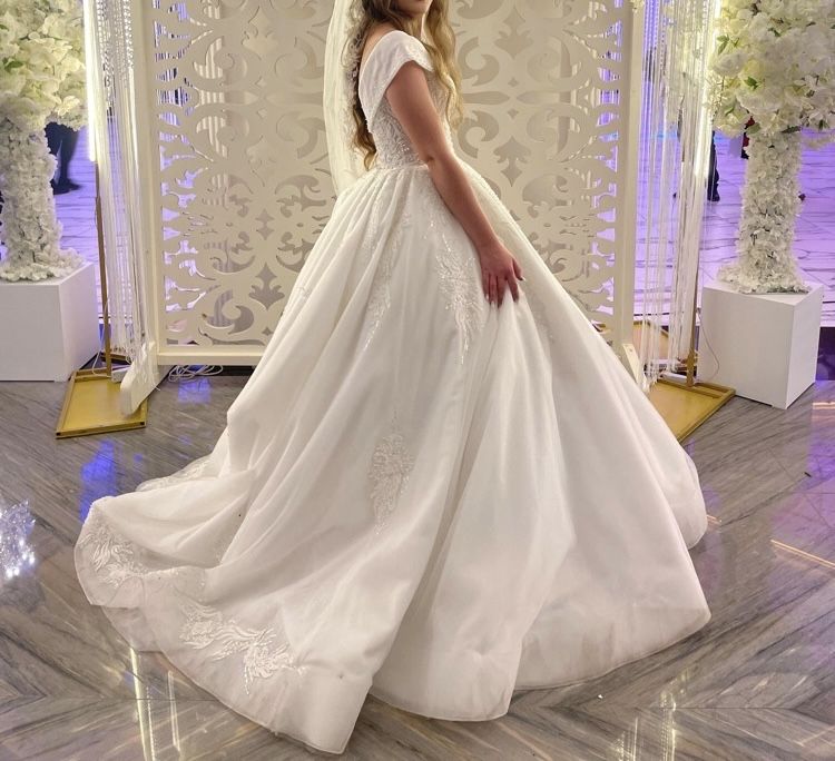 Rochie de mireasa de vanzare