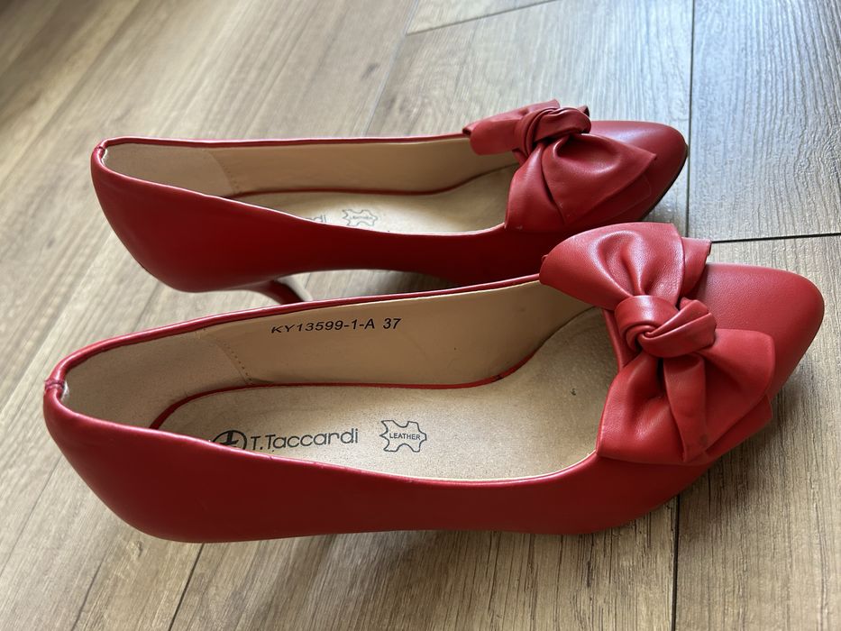 Туфли красные  хорошие