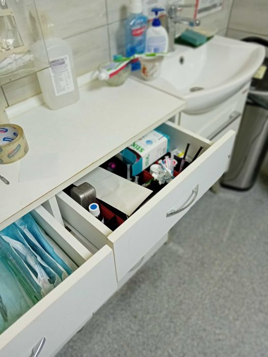 aparatura de tehnica dentara si de stomatologie