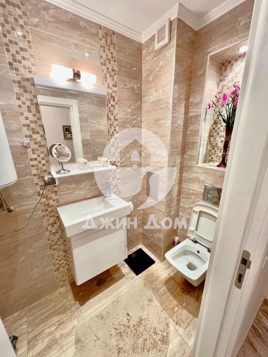 Продава се Многостаен апартамент в Свети Влас - 158 кв.м за 1906 €/кв.м - Снимка #10