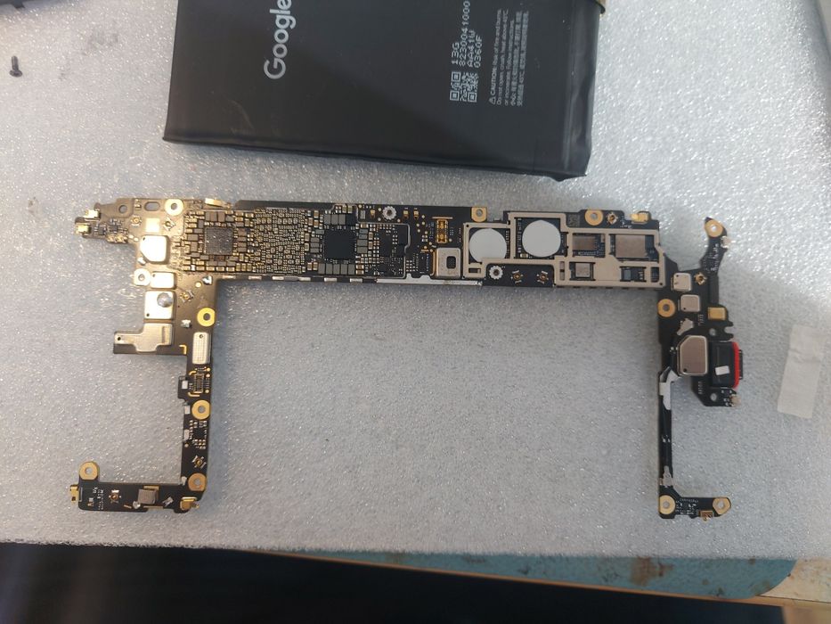 Display, camere, baterie etc pixel 8a