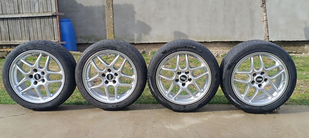 Jante 17 cu anvelope vară provin după Seat leon 5 x 112 între prezoane