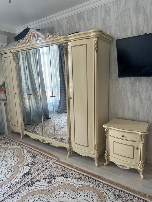 Спальная гарнитура