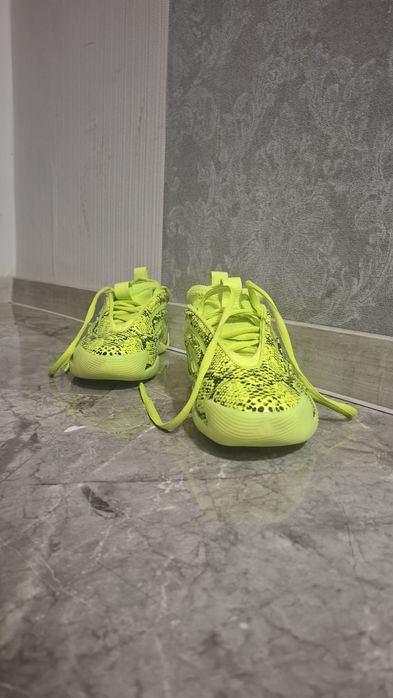 Обувки (баскетболни) Adidas