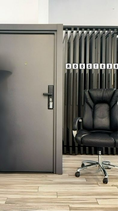 Входна врата за външни условия Gray