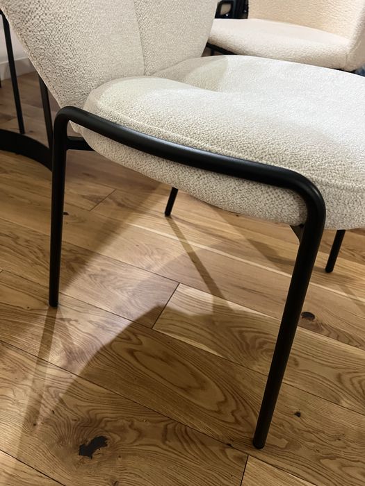 4 scaune crem din stofa buclata