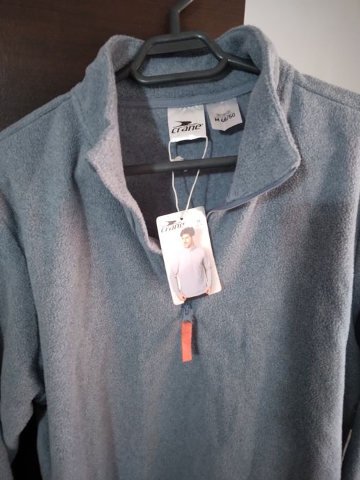 Bluza nouă mărimea 48-50