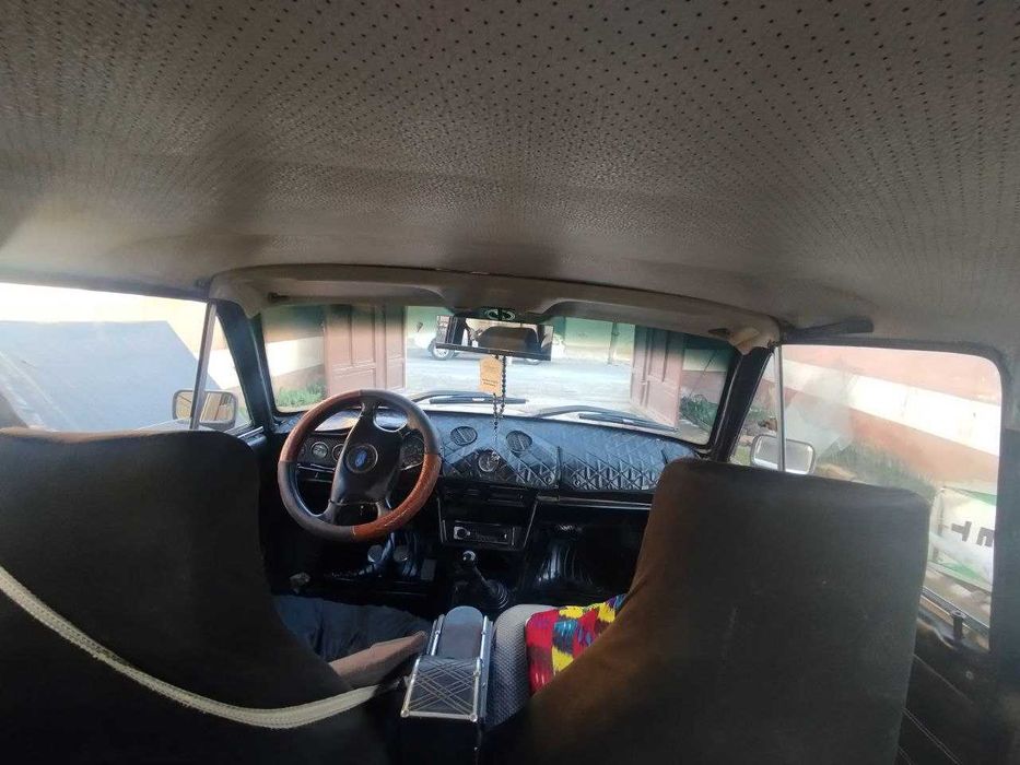 Gaz 2101 srochna sotiladi