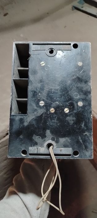 Sovet davridagi avtomat o‘chirgich (25A) Ruminiya avtomat o‘chirgich (