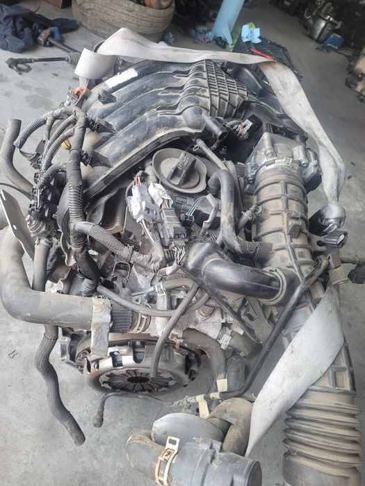 Motor Dacia Duster 1.6 benzina cod H4MD