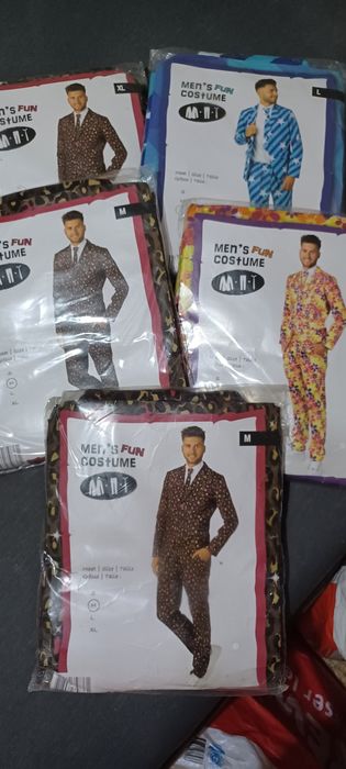 Костюм -карнавален