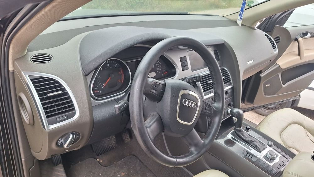 Audi Q7 4.2 TDI  V8,326 к.с. ,20 броя на части