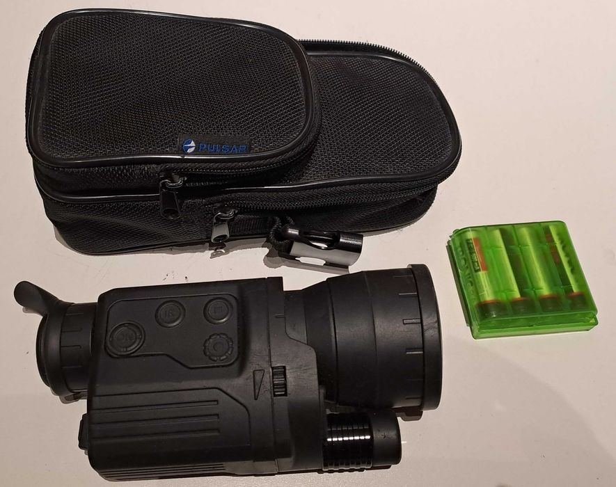 Aparat Night Vision digital Pulsar Recon 870