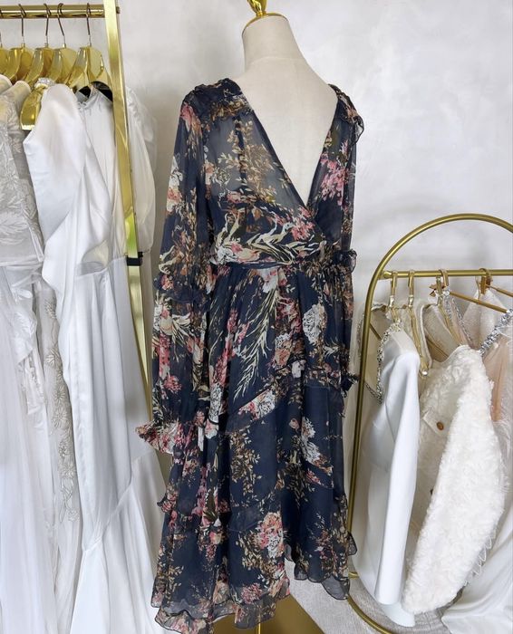 Rochie Asos florala, foarte fina si usoara, XS, S, M,