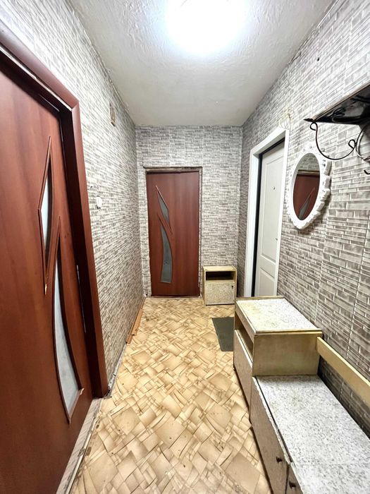 Продаётся 2 комн квартира