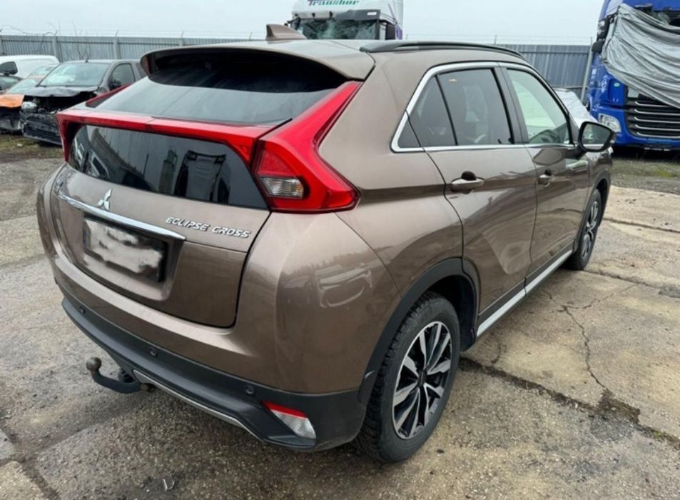 Mitsubishi Eclipse Cross 1.5t на части