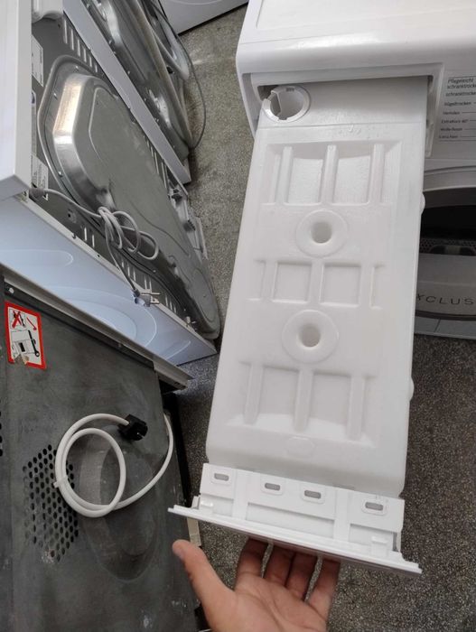 A+++ Сушилня с термопомпа Bosch-Бош 8 кг Series 4 SensitiveDrying