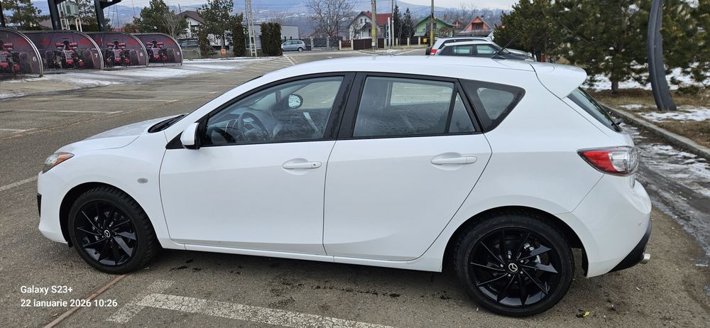 Vand mazda 3 2011,motorizare 1.6 benzina,,euro5