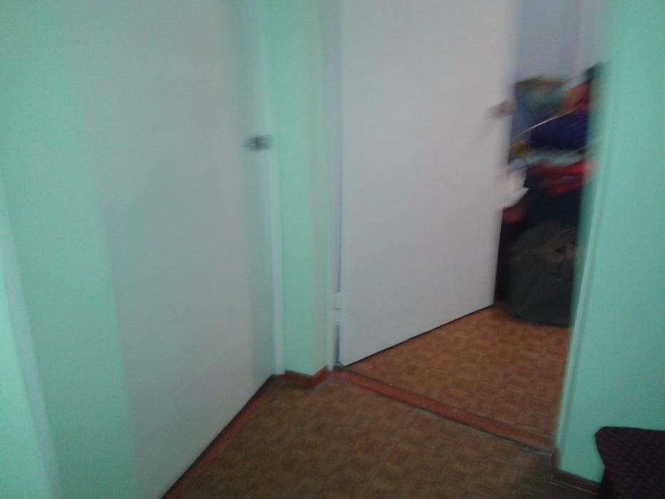 Продам трехкомнатную квартиру