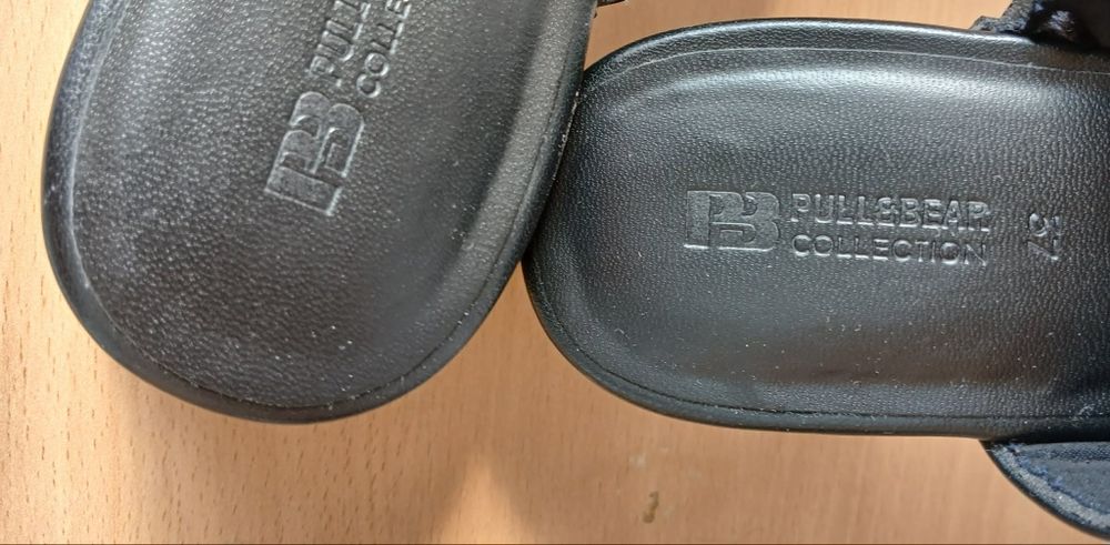 Кожено сабо Pull&Bear