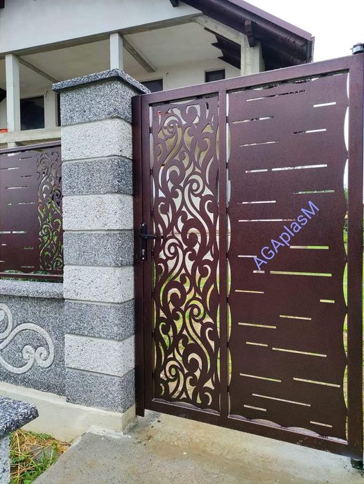 Garduri și porți din tabla debitata