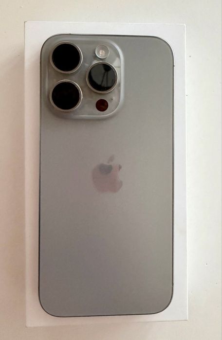 Apple iPhone 15 Pro, 128GB