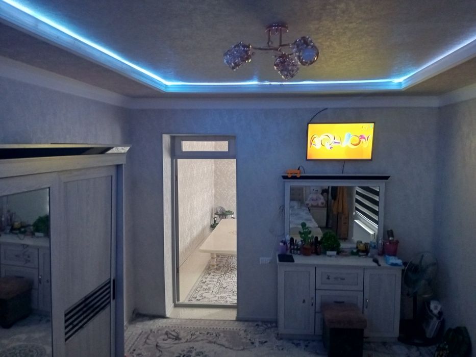 Uy sotiladi srochno Pushkindan kelishamiz