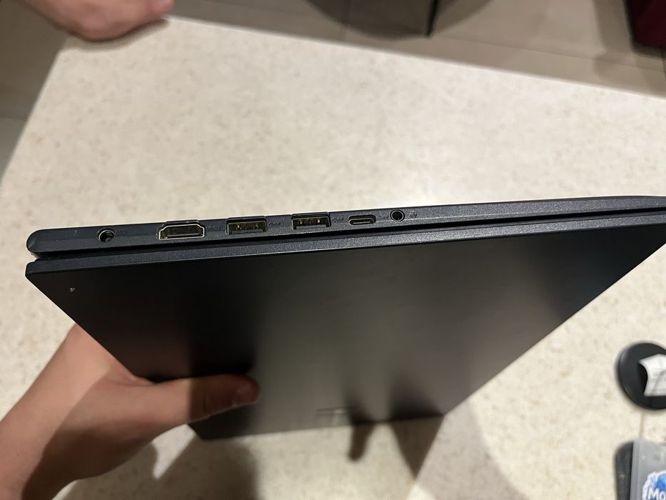 Продам Vivobook 15 (X1504ZA)