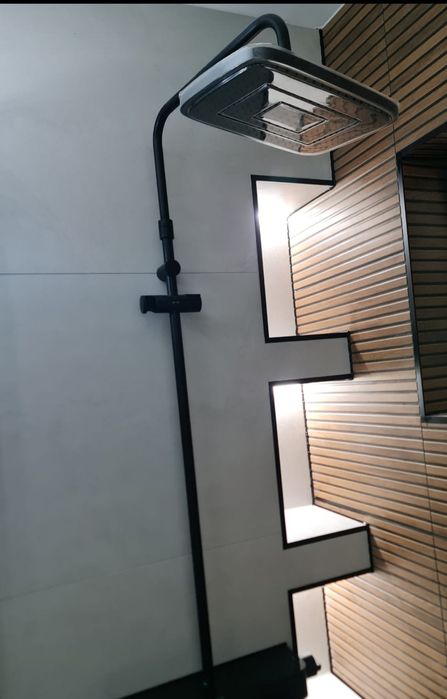 Electrician montaj bandă LED - soluții pentru orice spațiu