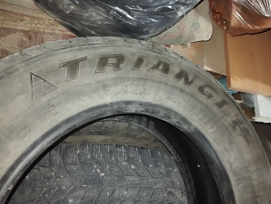 Зимний шины 225/65/177