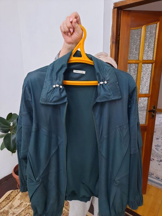 Продаётся ветровка