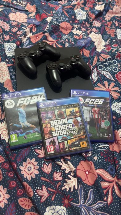 Ps4 slim 1tb +3 jocuri