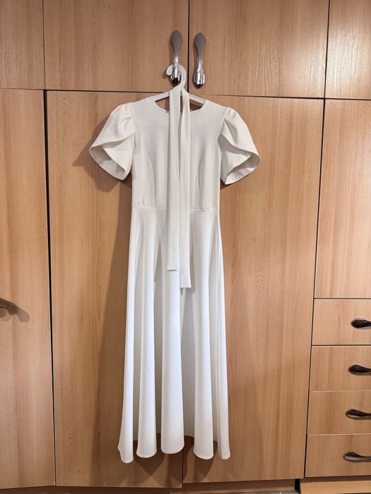 Платье белое на выпускной