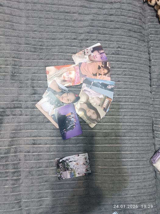 Продам К поп карты, разные